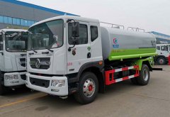 下雨后，灑水車上路作業，是否多此一舉？