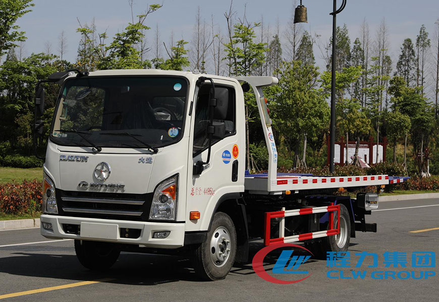 國(guó)六大運(yùn)新奧普力一拖二清障車(chē)