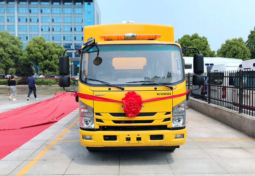 五十鈴電源車(chē)移動(dòng)式電源保障車(chē)